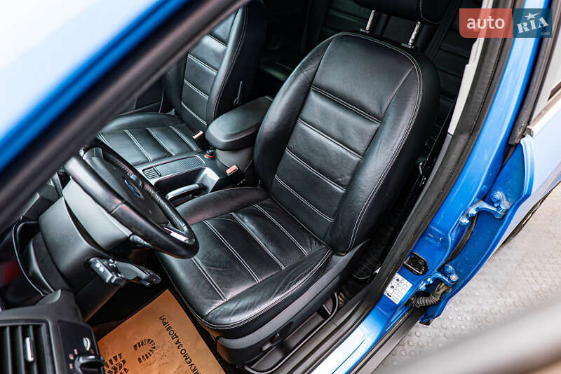 Внедорожник / Кроссовер Ford Kuga 2010 в Киеве