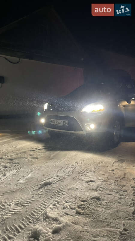 Внедорожник / Кроссовер Ford Kuga 2008 в Кременце