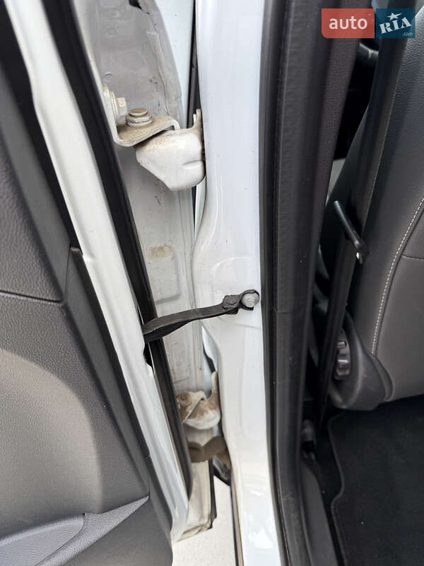 Внедорожник / Кроссовер Ford Kuga 2019 в Киеве