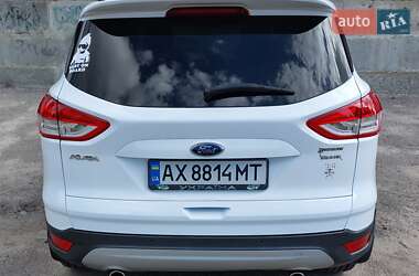 Внедорожник / Кроссовер Ford Kuga 2013 в Харькове