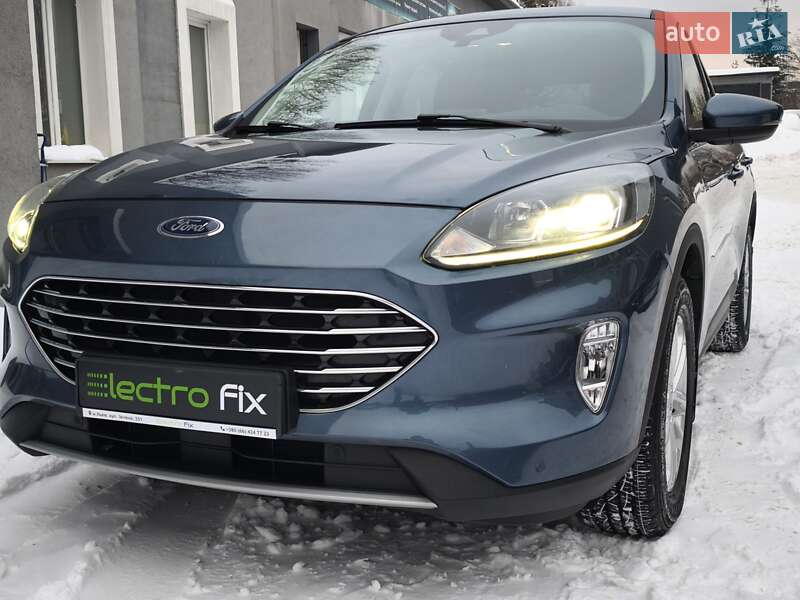 Внедорожник / Кроссовер Ford Kuga 2020 в Львове