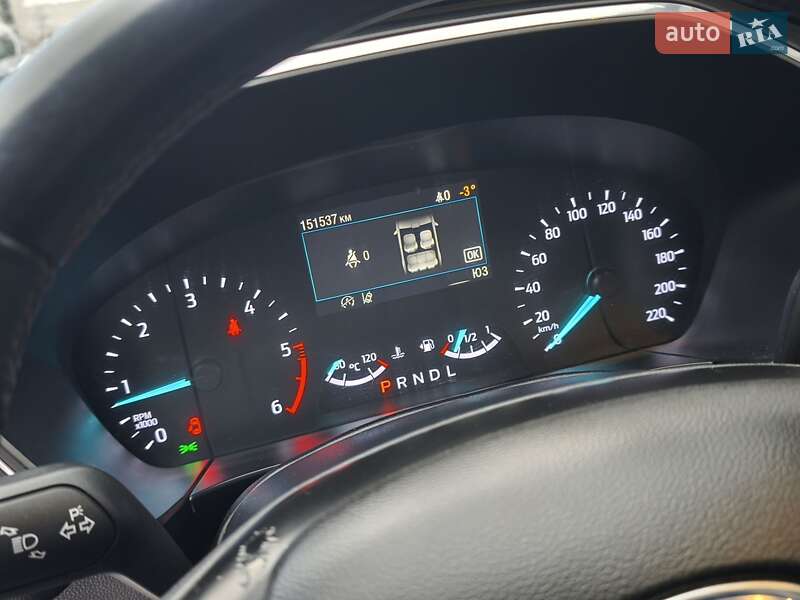 Внедорожник / Кроссовер Ford Kuga 2020 в Львове