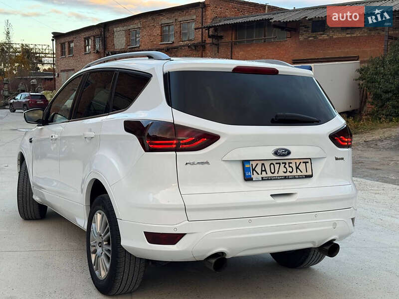 Внедорожник / Кроссовер Ford Kuga 2013 в Львове фото 4 Внедорожник / Кроссовер Ford Kuga 2013 в Львове