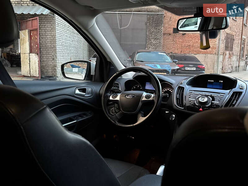 Внедорожник / Кроссовер Ford Kuga 2013 в Львове фото 8 Внедорожник / Кроссовер Ford Kuga 2013 в Львове