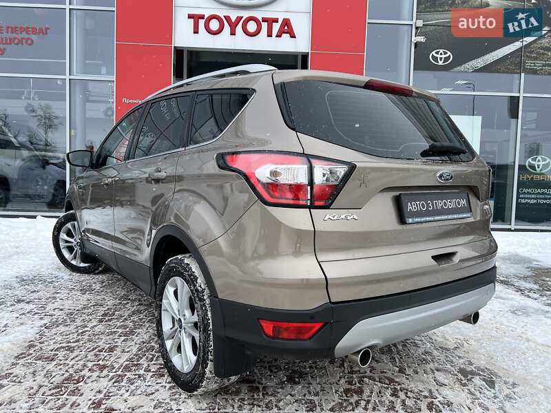 Внедорожник / Кроссовер Ford Kuga 2019 в Виннице