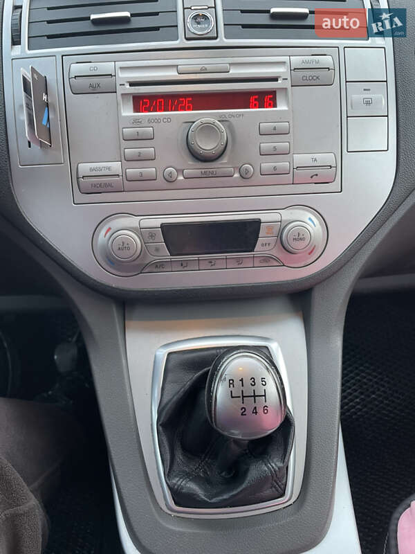 Внедорожник / Кроссовер Ford Kuga 2011 в Бурштыне