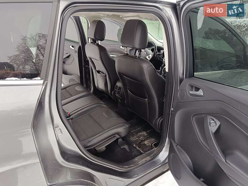 Позашляховик / Кросовер Ford Kuga 2013 в Василькові