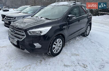 Внедорожник / Кроссовер Ford Kuga 2019 в Киеве