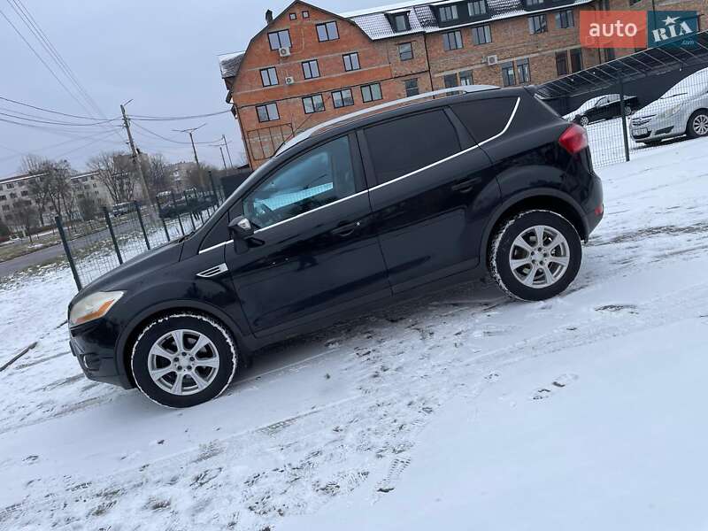 Внедорожник / Кроссовер Ford Kuga 2009 в Калуше
