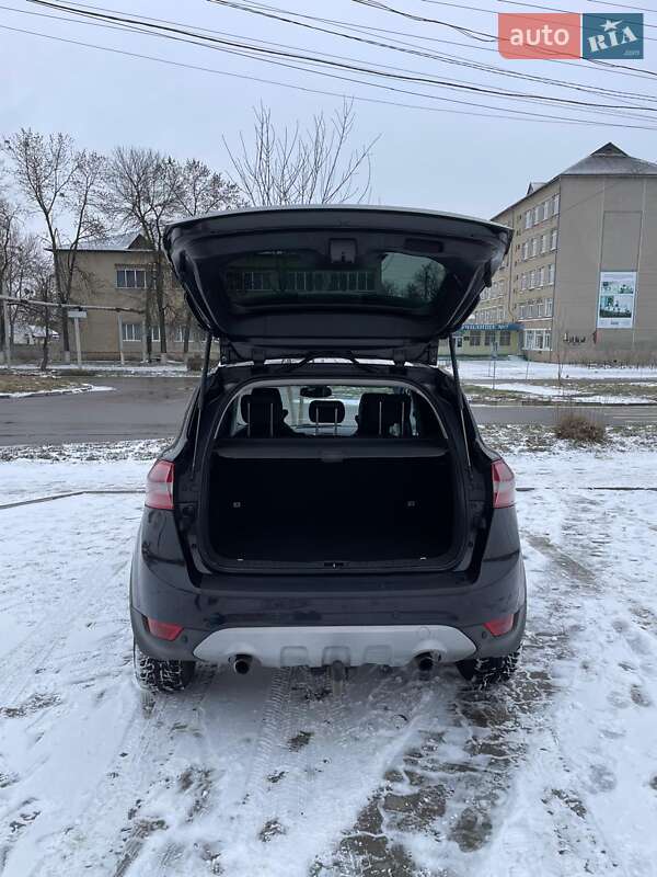 Внедорожник / Кроссовер Ford Kuga 2009 в Калуше