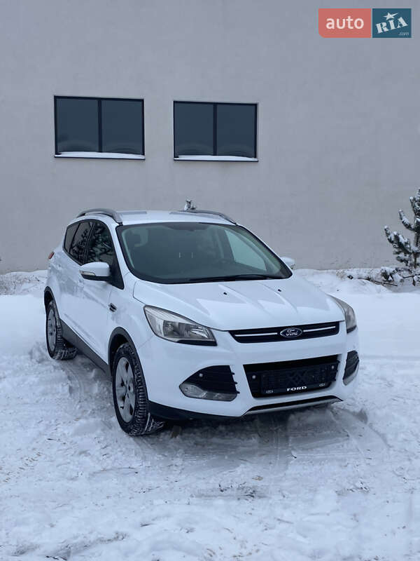 Позашляховик / Кросовер Ford Kuga 2013 в Луцьку