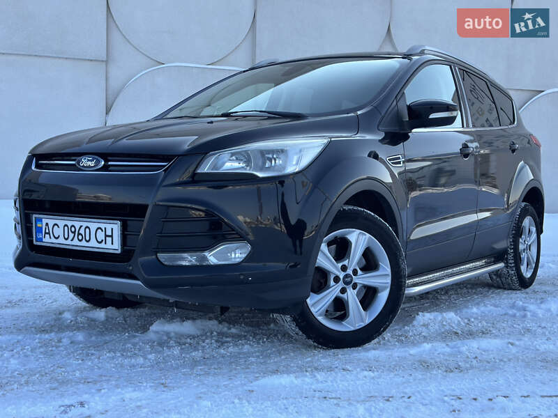 Внедорожник / Кроссовер Ford Kuga 2013 в Луцке