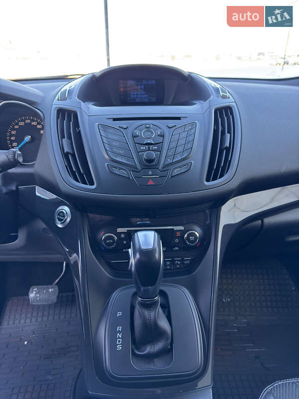 Внедорожник / Кроссовер Ford Kuga 2013 в Луцке