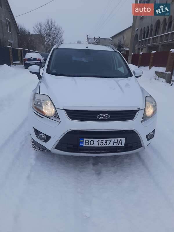 Внедорожник / Кроссовер Ford Kuga 2009 в Борщеве фото 11 Внедорожник / Кроссовер Ford Kuga 2009 в Борщеве