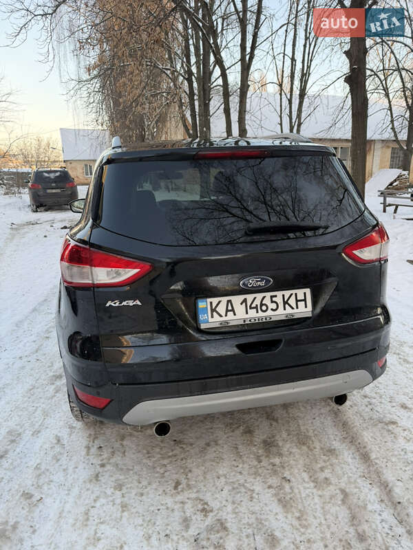 Позашляховик / Кросовер Ford Kuga 2014 в Києві