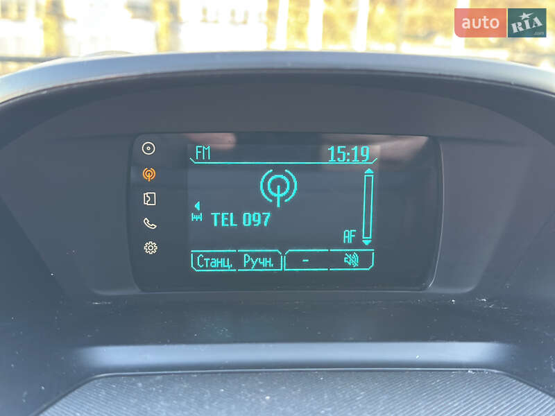 Внедорожник / Кроссовер Ford Kuga 2015 в Львове фото 40 Внедорожник / Кроссовер Ford Kuga 2015 в Львове