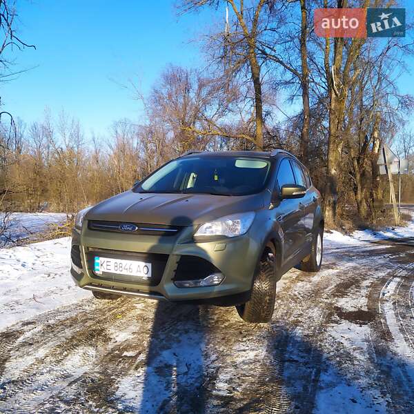 Позашляховик / Кросовер Ford Kuga 2015 в Кривому Розі