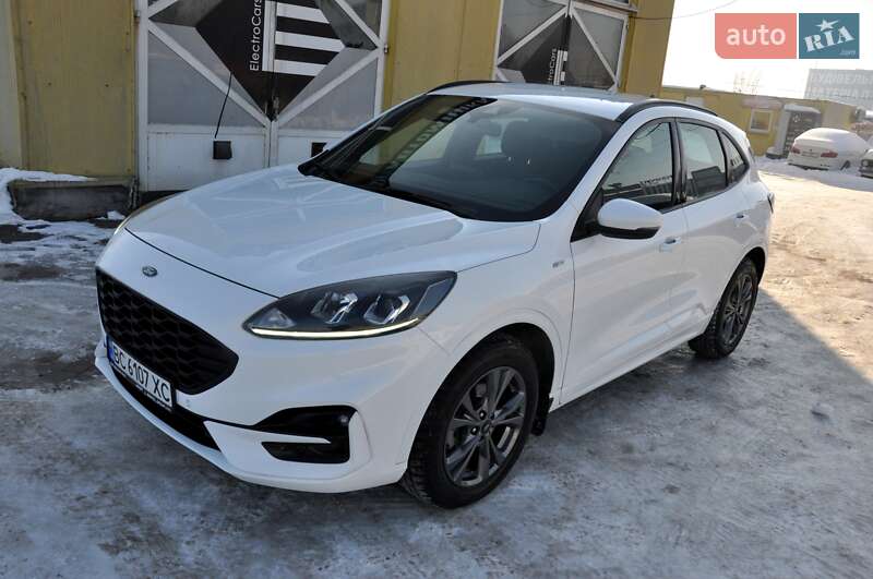 Позашляховик / Кросовер Ford Kuga 2021 в Львові