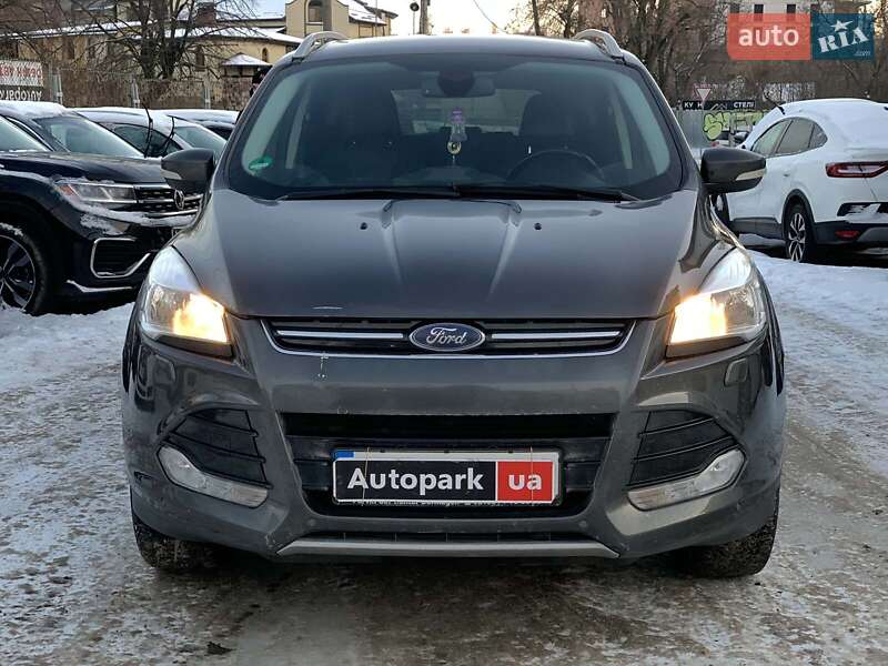 Позашляховик / Кросовер Ford Kuga 2015 в Вінниці