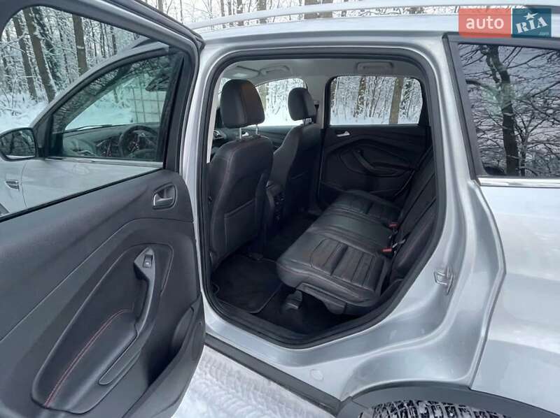 Внедорожник / Кроссовер Ford Kuga 2019 в Житомире