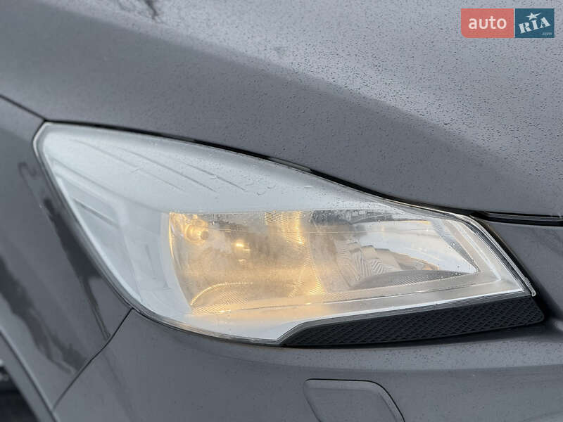 Позашляховик / Кросовер Ford Kuga 2013 в Стрию фото 13 Позашляховик / Кросовер Ford Kuga 2013 в Стрию