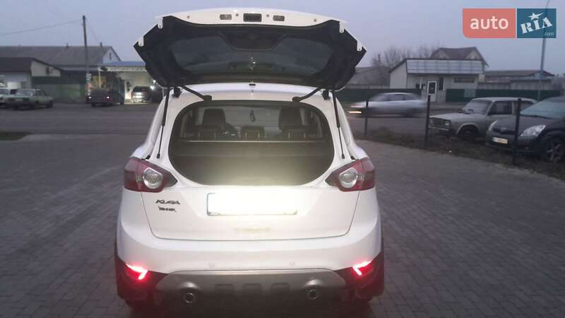 Позашляховик / Кросовер Ford Kuga 2011 в Миргороді