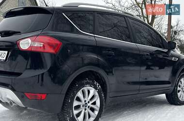 Внедорожник / Кроссовер Ford Kuga 2011 в Стрые