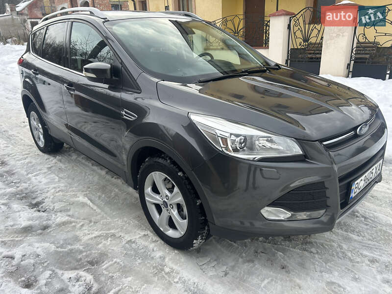Внедорожник / Кроссовер Ford Kuga 2016 в Львове фото Внедорожник / Кроссовер Ford Kuga 2016 в Львове
