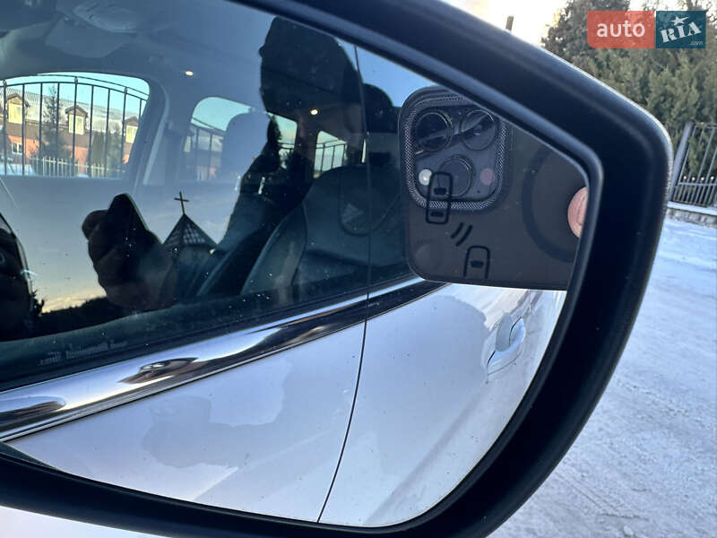 Позашляховик / Кросовер Ford Kuga 2014 в Житомирі