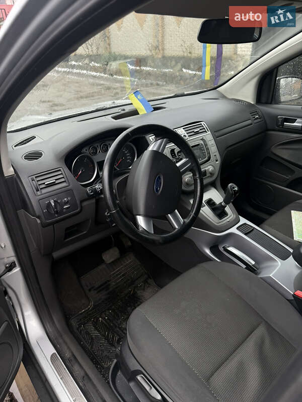 Позашляховик / Кросовер Ford Kuga 2011 в Запоріжжі