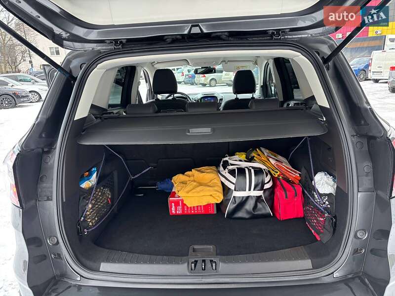 Позашляховик / Кросовер Ford Kuga 2019 в Львові фото 17 Позашляховик / Кросовер Ford Kuga 2019 в Львові