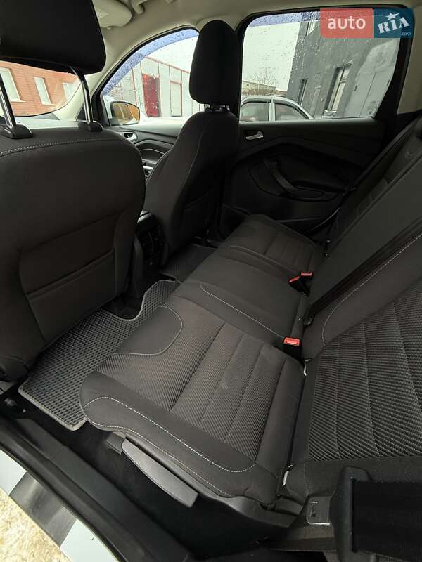 Внедорожник / Кроссовер Ford Kuga 2015 в Сумах фото 15 Внедорожник / Кроссовер Ford Kuga 2015 в Сумах