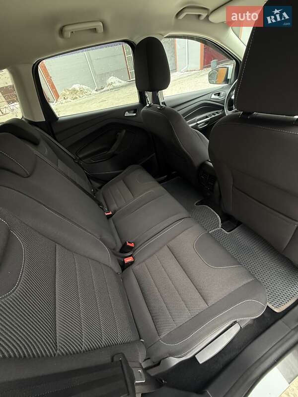 Внедорожник / Кроссовер Ford Kuga 2015 в Сумах фото 23 Внедорожник / Кроссовер Ford Kuga 2015 в Сумах