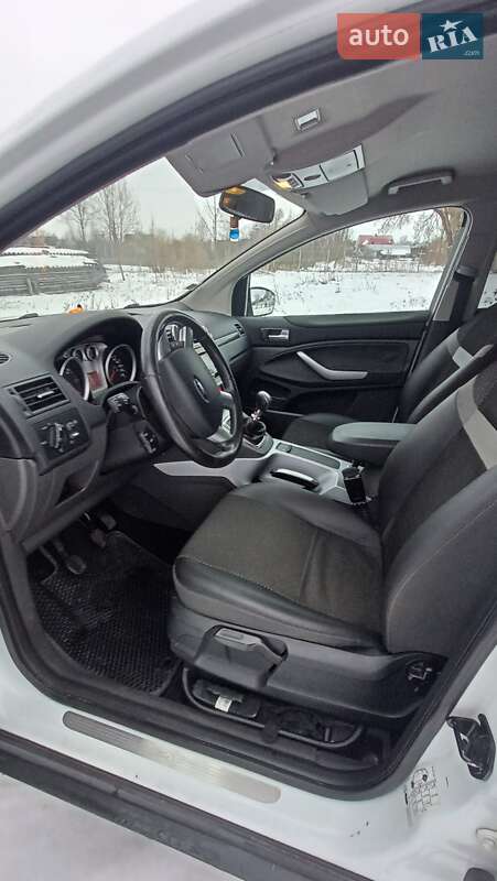 Внедорожник / Кроссовер Ford Kuga 2010 в Камне-Каширском фото 8 Внедорожник / Кроссовер Ford Kuga 2010 в Камне-Каширском
