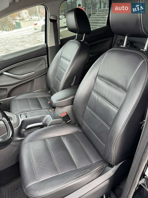 Внедорожник / Кроссовер Ford Kuga 2011 в Киеве