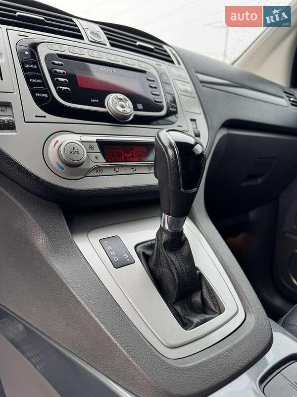 Внедорожник / Кроссовер Ford Kuga 2011 в Киеве