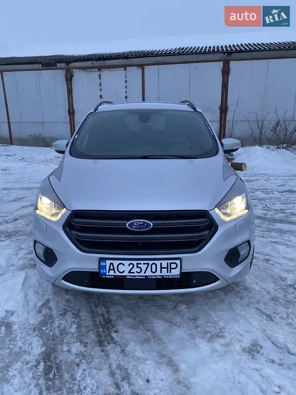 Ford Kuga 2017