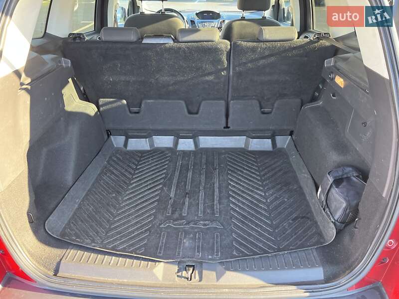 Внедорожник / Кроссовер Ford Kuga 2016 в Измаиле фото 14 Внедорожник / Кроссовер Ford Kuga 2016 в Измаиле