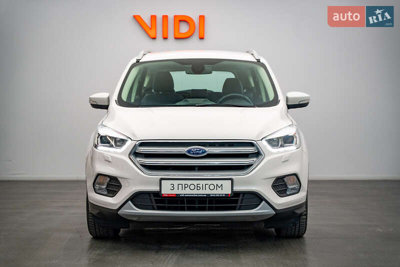 Внедорожник / Кроссовер Ford Kuga 2019 в Киеве