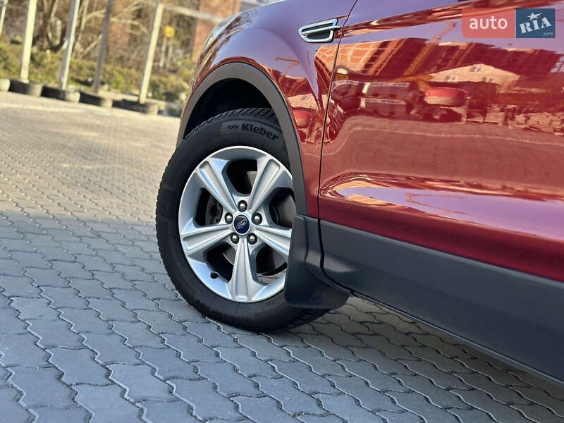 Позашляховик / Кросовер Ford Kuga 2015 в Львові фото 22 Позашляховик / Кросовер Ford Kuga 2015 в Львові