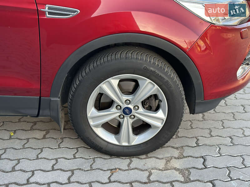 Позашляховик / Кросовер Ford Kuga 2015 в Львові фото 82 Позашляховик / Кросовер Ford Kuga 2015 в Львові