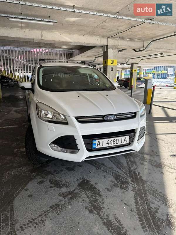 Позашляховик / Кросовер Ford Kuga 2016 в Львові фото 4 Позашляховик / Кросовер Ford Kuga 2016 в Львові
