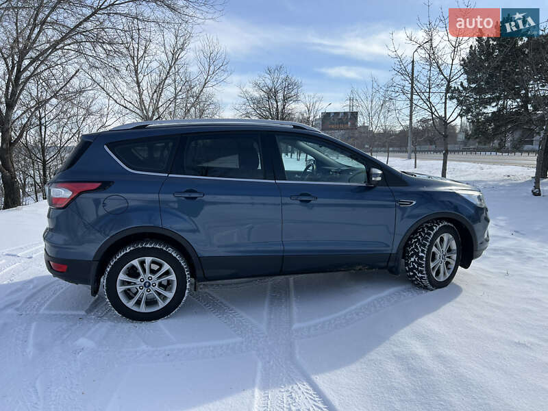 Внедорожник / Кроссовер Ford Kuga 2019 в Днепре фото 6 Внедорожник / Кроссовер Ford Kuga 2019 в Днепре