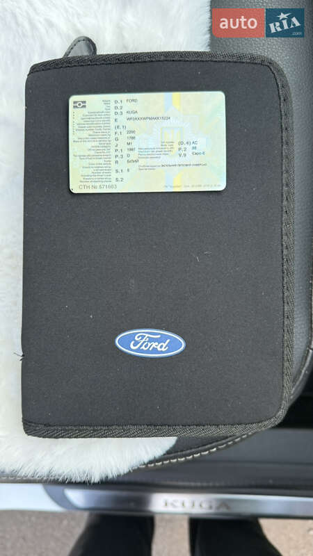 Позашляховик / Кросовер Ford Kuga 2019 в Луцьку