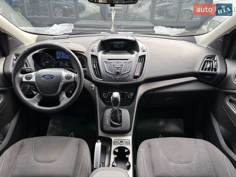 Внедорожник / Кроссовер Ford Kuga 2013 в Киеве