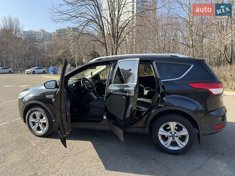 Внедорожник / Кроссовер Ford Kuga 2013 в Одессе