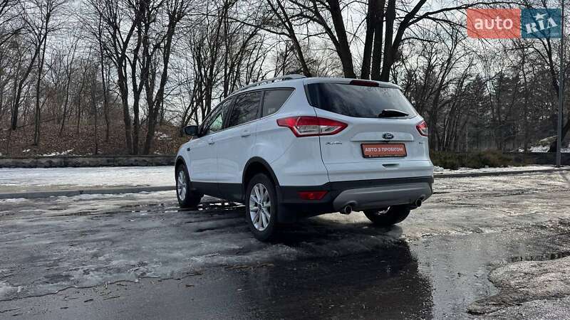 Позашляховик / Кросовер Ford Kuga 2015 в Черкасах фото 8 Позашляховик / Кросовер Ford Kuga 2015 в Черкасах
