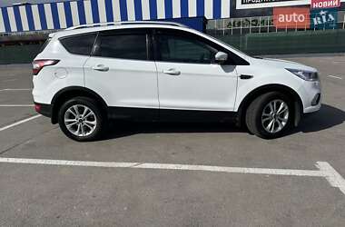 Позашляховик / Кросовер Ford Kuga 2019 в Запоріжжі