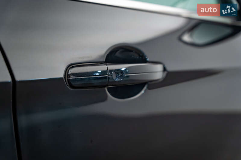 Внедорожник / Кроссовер Ford Kuga 2015 в Киеве