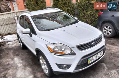 Внедорожник / Кроссовер Ford Kuga 2012 в Киеве